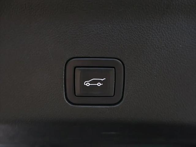 2023 Cadillac Escalade 4WD Sport Platinum