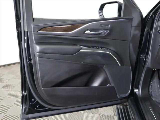 2023 Cadillac Escalade 4WD Sport Platinum