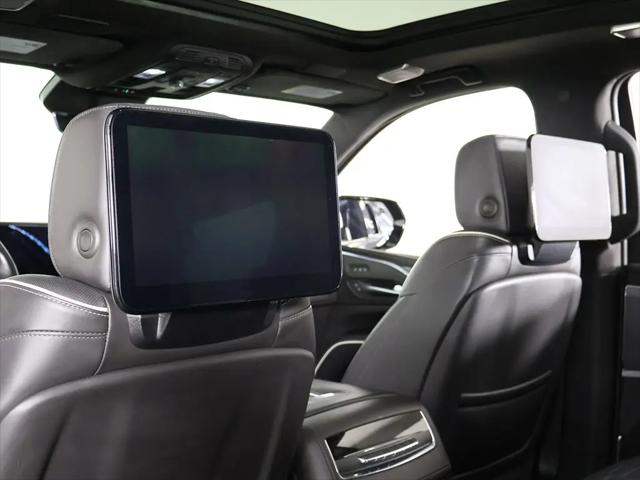 2023 Cadillac Escalade 4WD Sport Platinum
