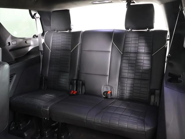 2023 Cadillac Escalade 4WD Sport Platinum