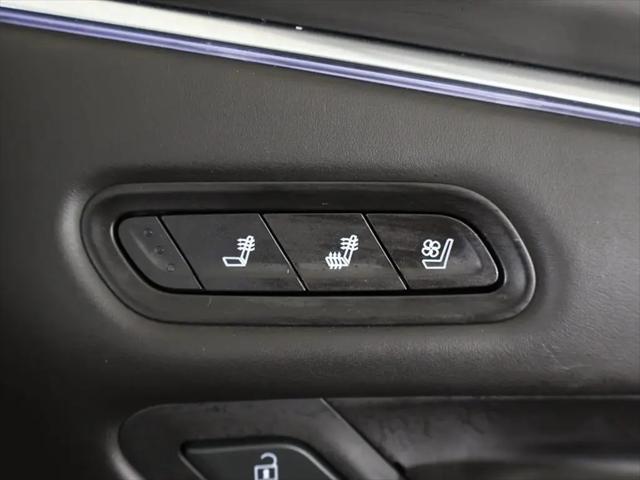 2023 Cadillac Escalade 4WD Sport Platinum