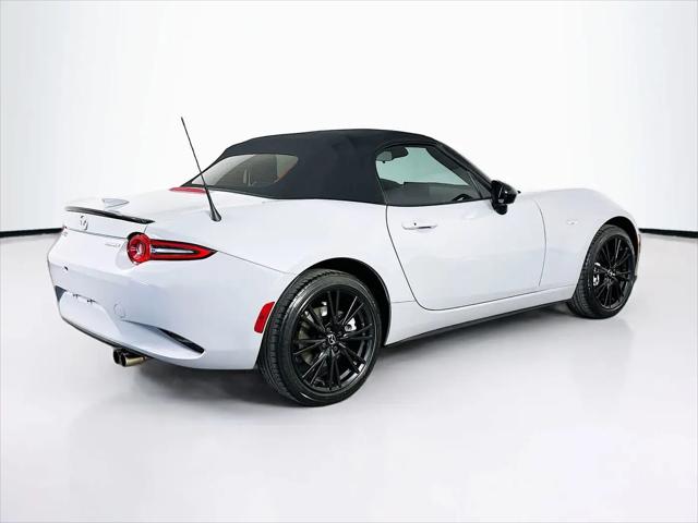 2024 Mazda MX-5 Club