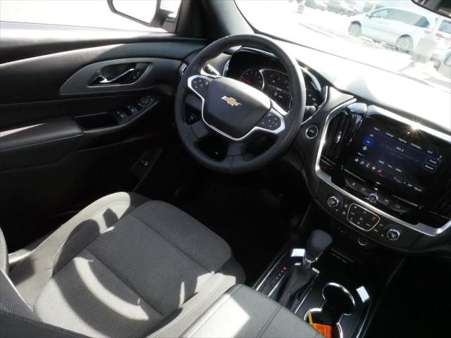 2023 Chevrolet Traverse FWD LT Cloth