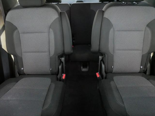 2023 Chevrolet Traverse FWD LT Cloth