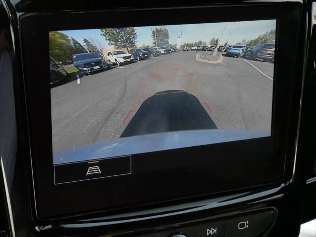 2023 Chevrolet Traverse FWD LT Cloth