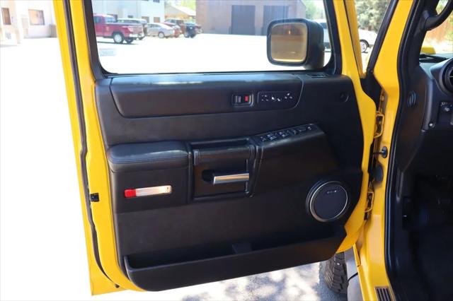 2006 HUMMER H2 Base