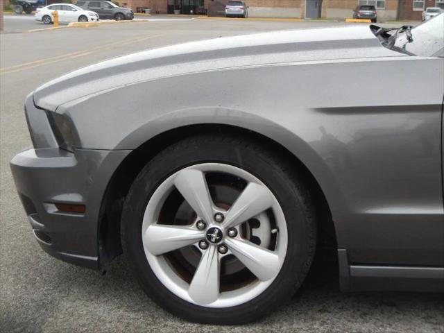 2014 Ford Mustang V6 Premium
