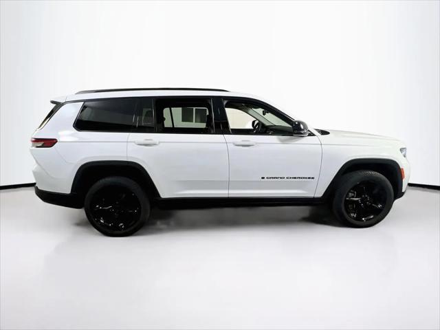 2023 Jeep Grand Cherokee L Limited 4x4