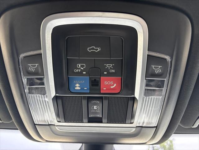 2022 Ram 2500 Limited Mega Cab 4x4 6'4" Box