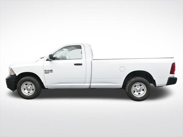 2022 Ram 1500 Classic Tradesman Regular Cab 4x4 8' Box