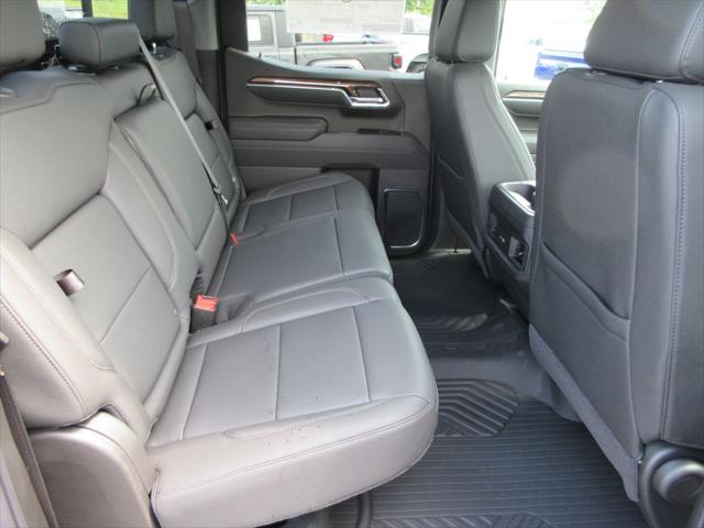 2026 Chevrolet Silverado 1500 4WD Crew Cab Standard Bed LT Trail Boss