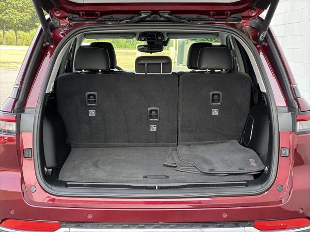 2022 Jeep Grand Cherokee Limited 4x2