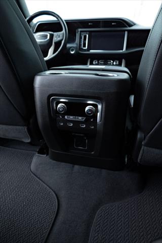 2024 GMC Yukon XL 4WD Denali