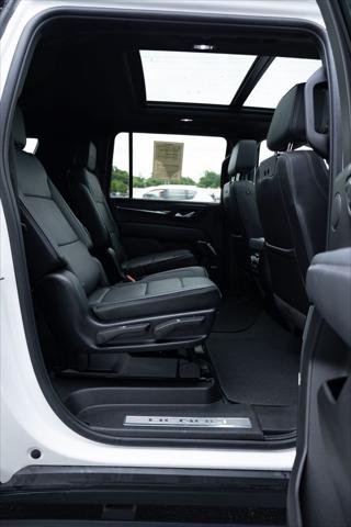 2024 GMC Yukon XL 4WD Denali