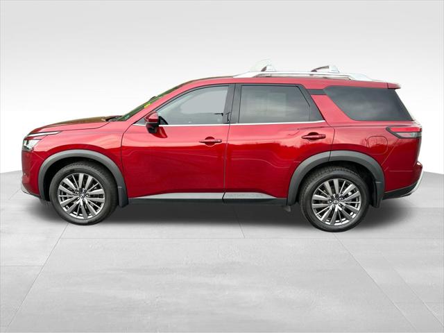 2022 Nissan Pathfinder SL 4WD