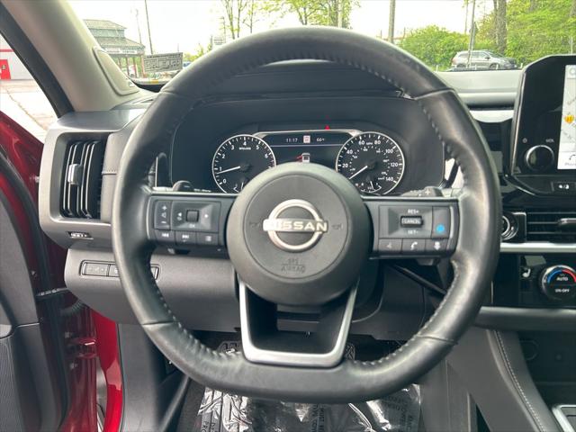 2022 Nissan Pathfinder SL 4WD