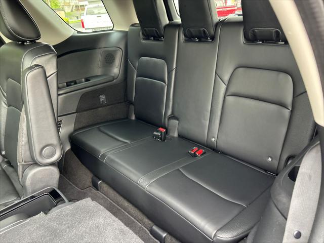 2022 Nissan Pathfinder SL 4WD