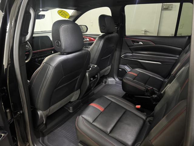 2024 Chevrolet Traverse AWD RS