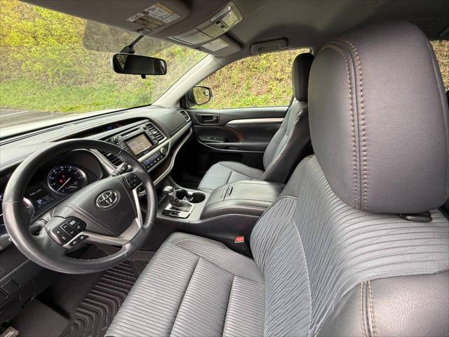 2015 Toyota Highlander LE Plus V6