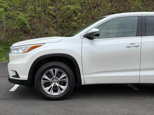 2015 Toyota Highlander LE Plus V6