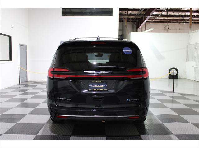 2021 Chrysler Pacifica Hybrid Touring L