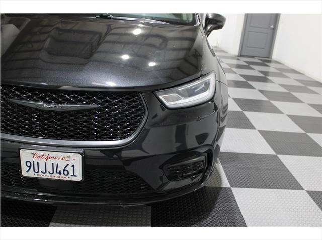 2021 Chrysler Pacifica Hybrid Touring L