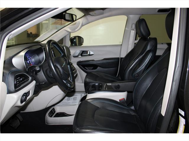2021 Chrysler Pacifica Hybrid Touring L