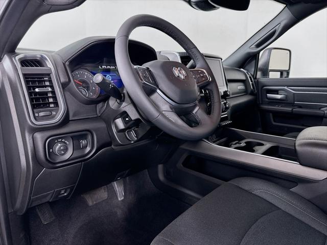2025 Ram 3500 Big Horn Crew Cab 4x4 8' Box