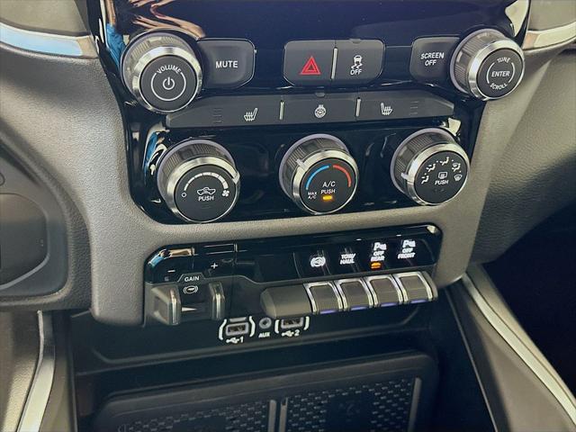 2025 Ram 3500 Big Horn Crew Cab 4x4 8' Box