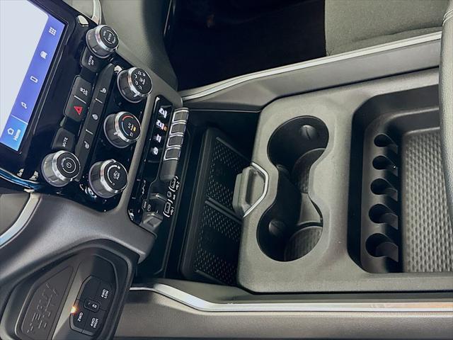2025 Ram 3500 Big Horn Crew Cab 4x4 8' Box