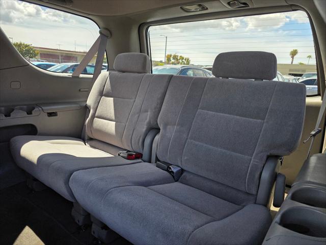 2004 Toyota Sequoia SR5 V8