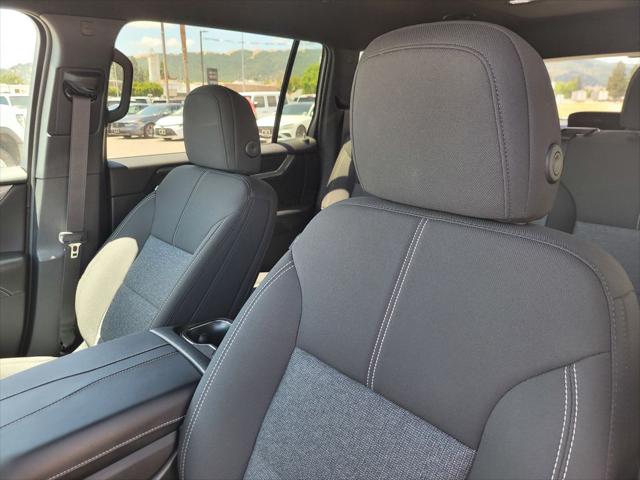 2026 GMC Acadia Elevation AWD