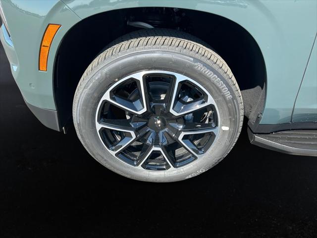 2026 Chevrolet Suburban RST, RWD