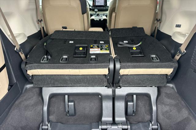 2024 Toyota Sienna XLE