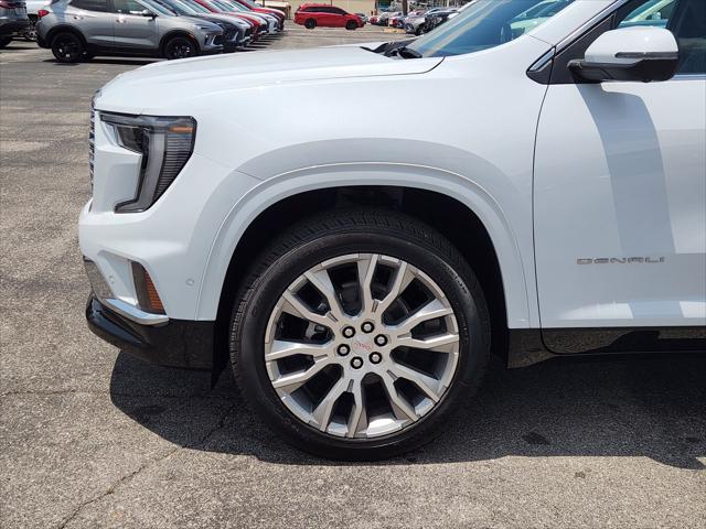 2026 GMC Acadia Denali FWD