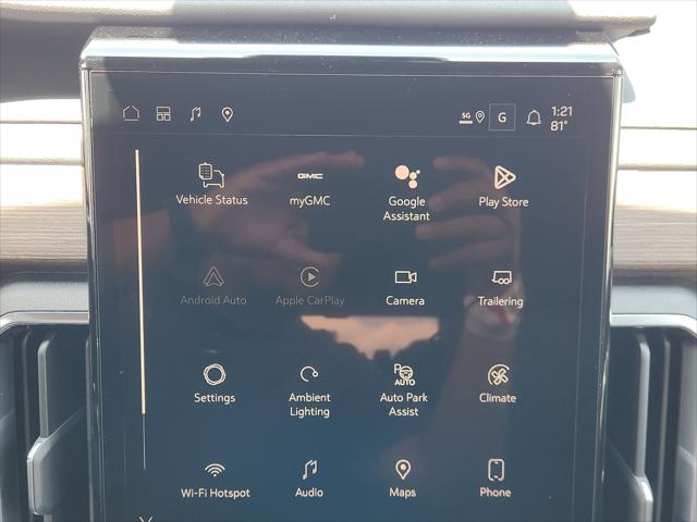 2026 GMC Acadia Denali FWD