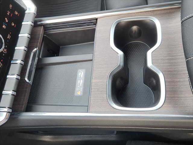 2026 GMC Acadia Denali FWD