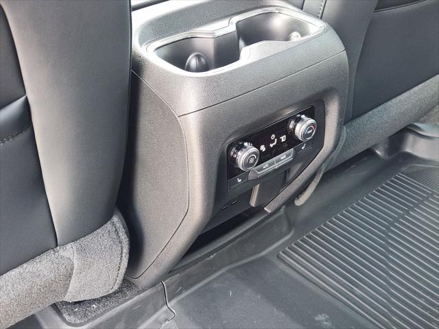 2026 GMC Acadia Denali FWD