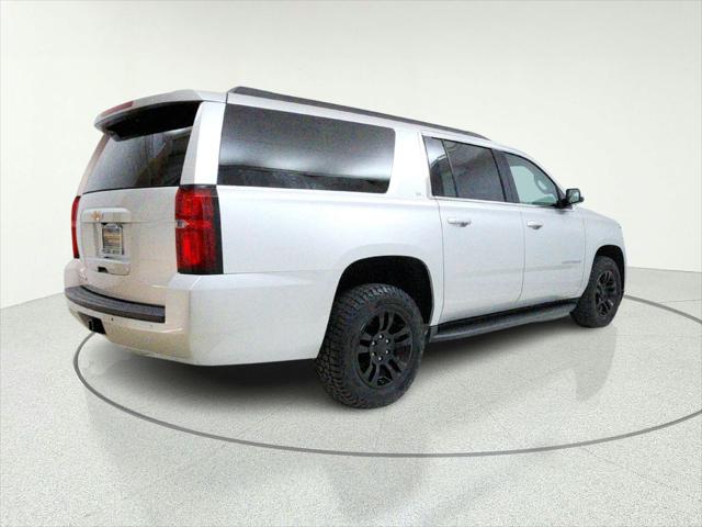 2020 Chevrolet Suburban 4WD LT