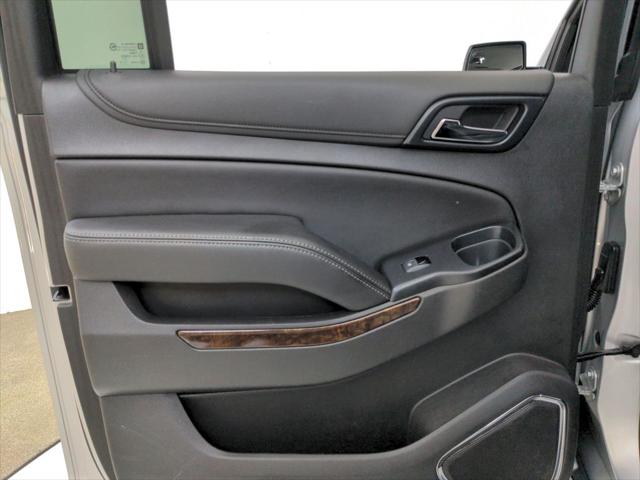 2020 Chevrolet Suburban 4WD LT