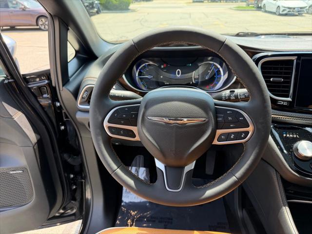 2022 Chrysler Pacifica Hybrid Pinnacle