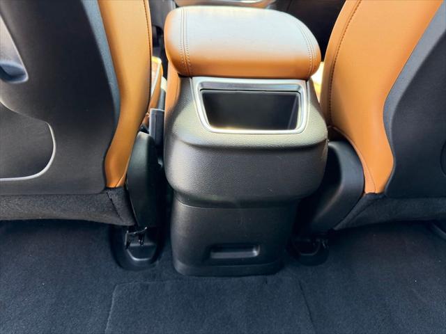 2022 Chrysler Pacifica Hybrid Pinnacle