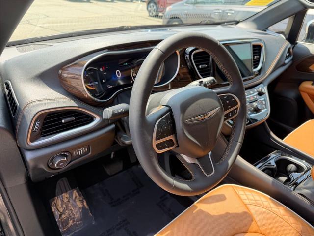 2022 Chrysler Pacifica Hybrid Pinnacle