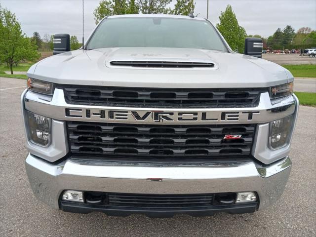 2022 Chevrolet Silverado 2500HD 4WD Crew Cab Long Bed LT