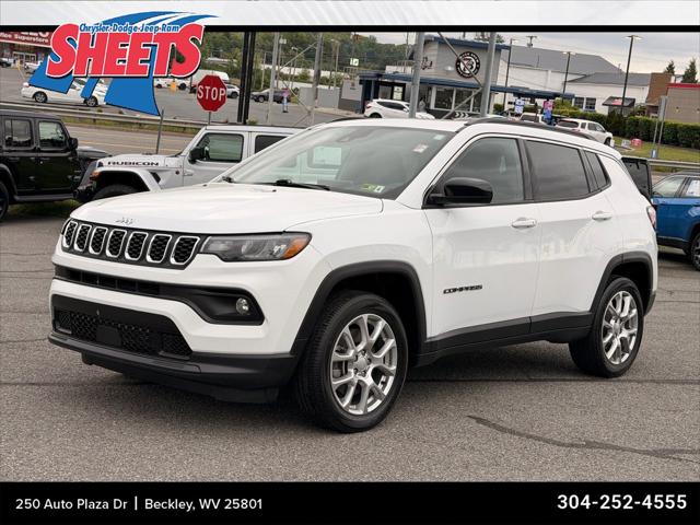 2024 Jeep Compass Latitude Lux FWD