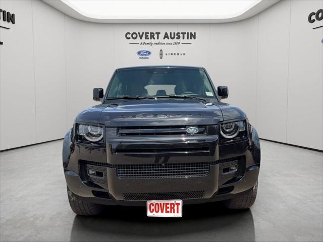 2025 Land Rover Defender 110 P525 V8