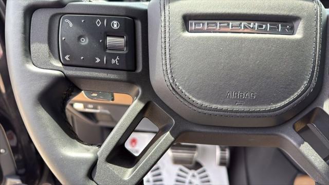 2025 Land Rover Defender 110 P525 V8