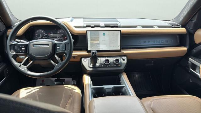 2025 Land Rover Defender 110 P525 V8