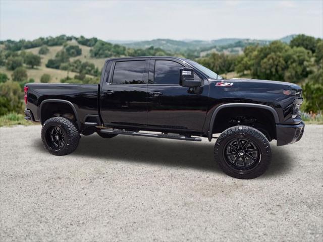 2024 Chevrolet Silverado 2500HD 4WD Crew Cab Standard Bed LT