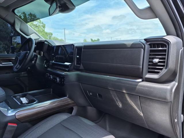 2024 Chevrolet Silverado 2500HD 4WD Crew Cab Standard Bed LT